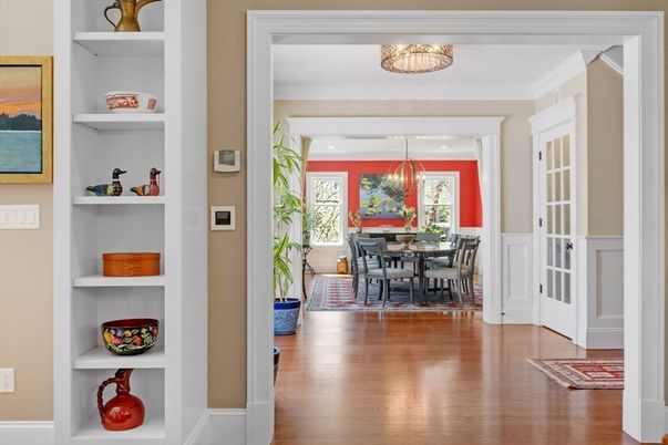 Chandelier, Dining room, Interior, Pendant Lights, Recessed Lighting, Wood Texture Flooring