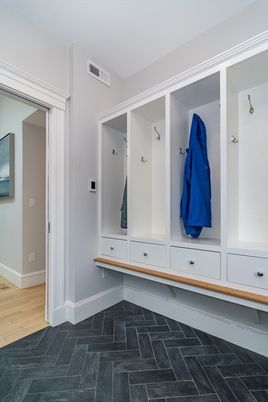 Interior, Walk-in Closets, Wood Texture Flooring