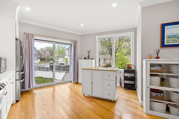 Interior, Kitchen, Recessed Lighting, Wood Texture Flooring