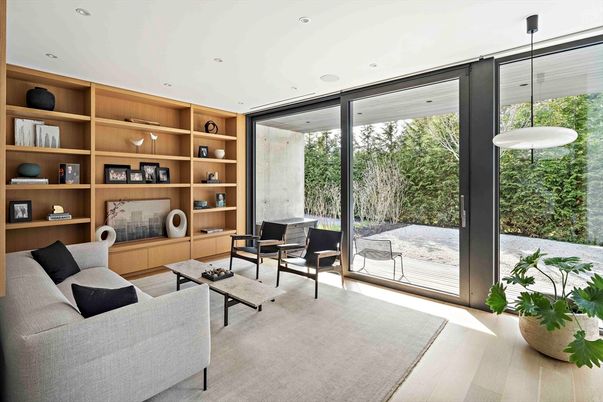 Interior, Living room, Pendant Lights, Recessed Lighting, Wood Texture Flooring