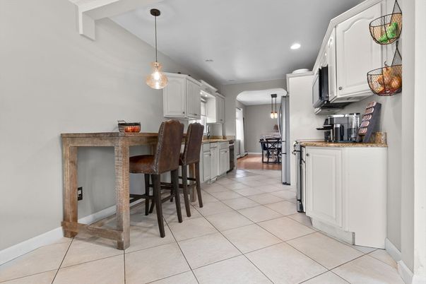 Dining room, Interior, Kitchen, Pendant Lights, Recessed Lighting