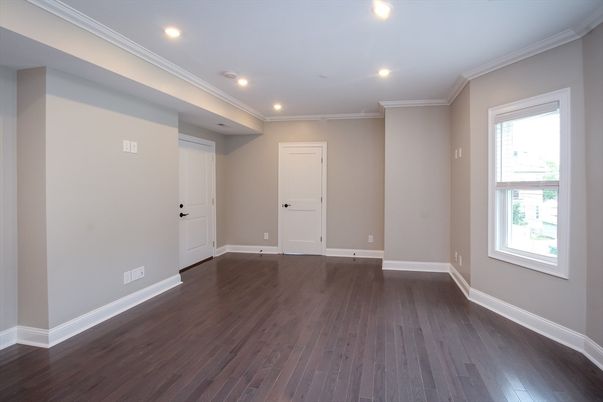 Empty room, Interior, Recessed Lighting, Wood Texture Flooring