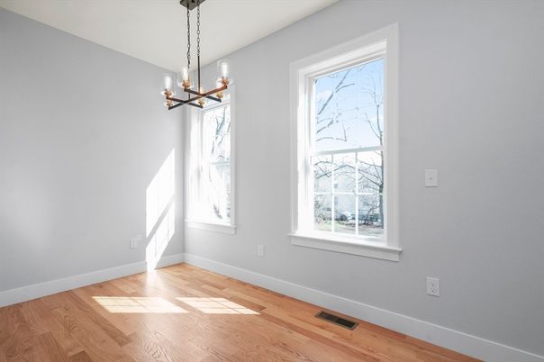 Empty room, Interior, Pendant Lights, Wood Texture Flooring
