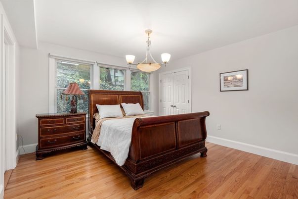 Bedroom, Interior, Pendant Lights, Wood Texture Flooring