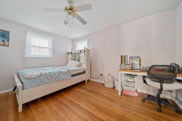 Bedroom, Home Office, Interior, Wood Texture Flooring