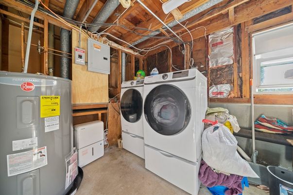 Interior, Utility Closets, Washer, Wooden Beams, Wooden Ceilings