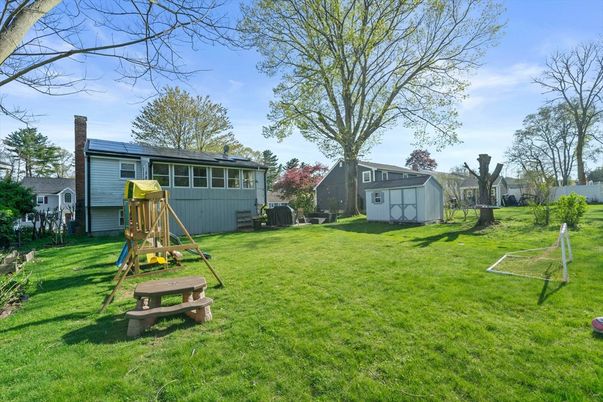 Backyard, Exterior, Playground