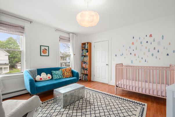 Interior, Living room, Pendant Lights, Wood Texture Flooring