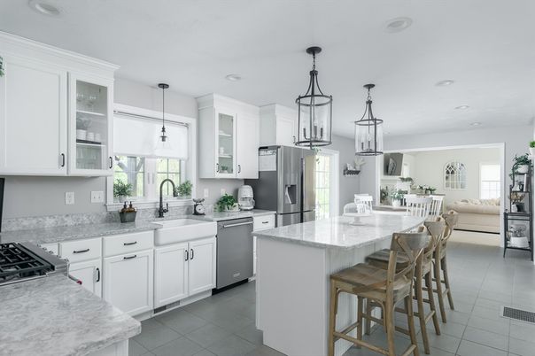 Interior, Kitchen, Pendant Lights, Recessed Lighting, Stainless Steel Appliances