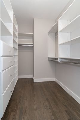 Interior, Walk-in Closets, Wood Texture Flooring