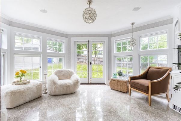 Interior, Pendant Lights, Sun Room