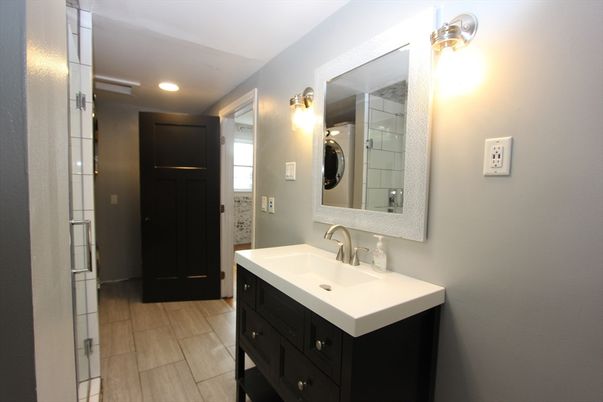 Bathroom, Interior, Recessed Lighting, Wood Texture Flooring