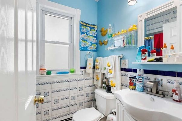 Bathroom, Interior