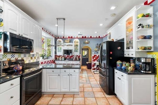 Interior, Kitchen, Pendant Lights, Recessed Lighting