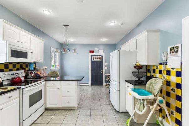 Interior, Kitchen, Pendant Lights, Recessed Lighting