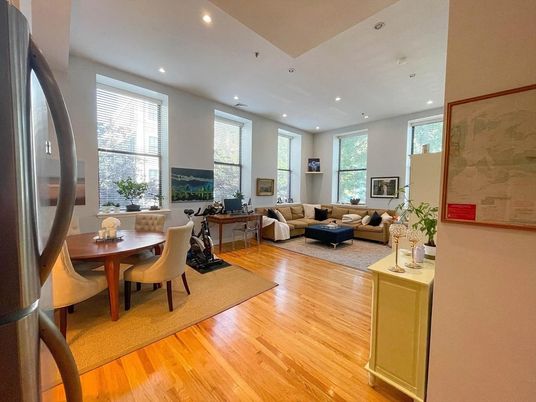 Dining room, Interior, Living room, Recessed Lighting, Wood Texture Flooring