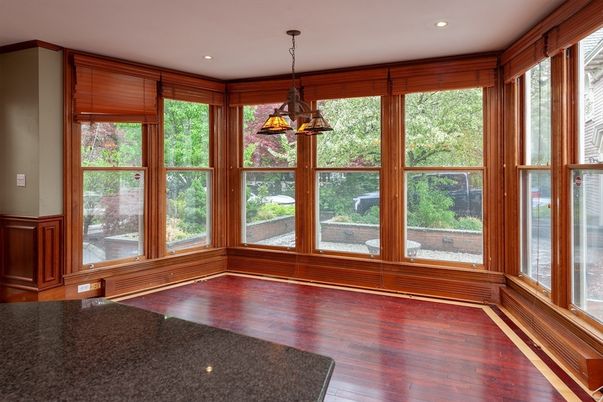 Interior, Pendant Lights, Recessed Lighting, Wood Texture Flooring