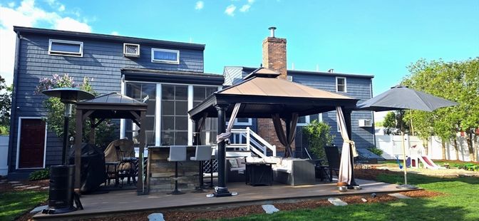 Backyard, Exterior, Facade, American Foursquare
