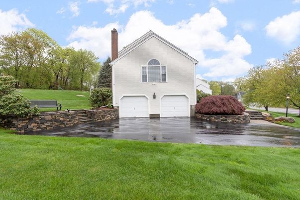 Backyard, Detached Garage, Exterior