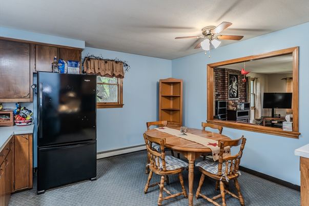 Dining room, Interior