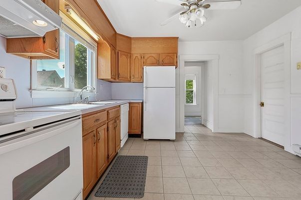 Interior, Kitchen