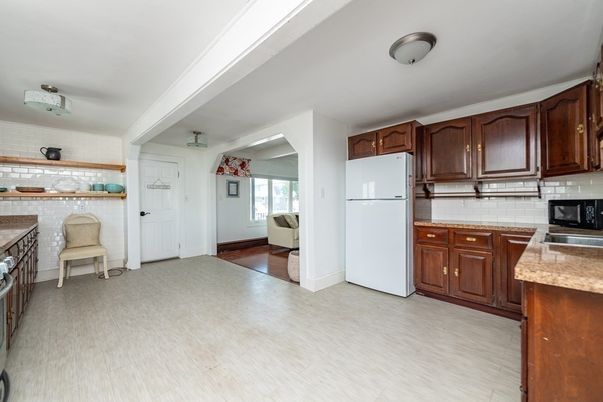 Interior, Kitchen, Wood Texture Flooring