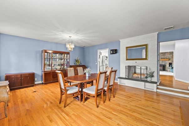 Chandelier, Dining room, Fireplace, Interior, Wood Texture Flooring