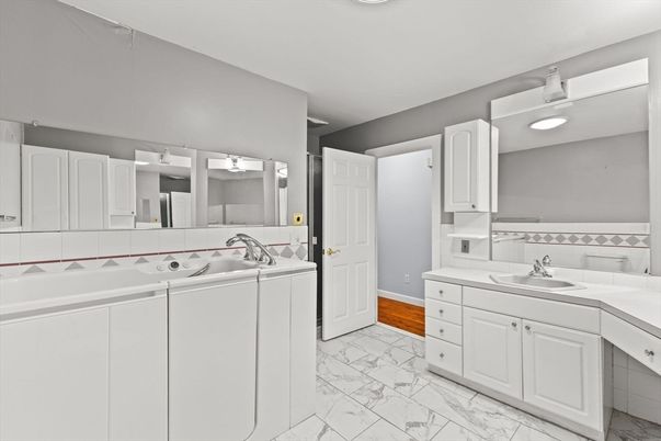 Bathroom, Dual Sink Vanities, Interior, Marble
