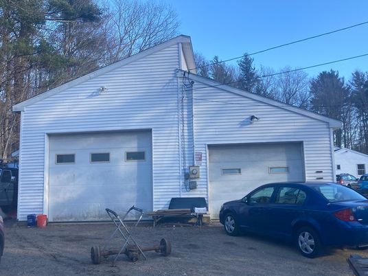 Detached Garage, Exterior