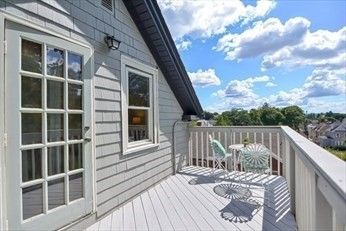 Exterior, Wood Texture Flooring