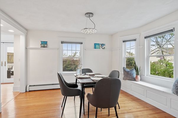 Dining room, Interior, Pendant Lights, Recessed Lighting, Wood Texture Flooring