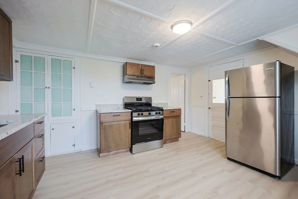 Interior, Kitchen, Stainless Steel Appliances, Wood Texture Flooring