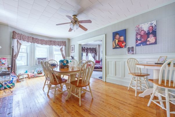 Dining room, Interior, Wood Texture Flooring