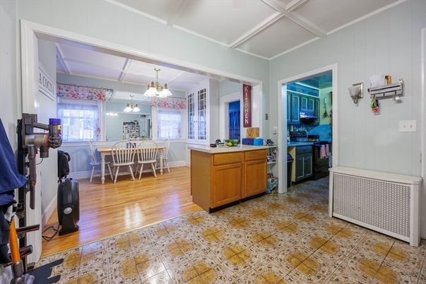 Chandelier, Dining room, Interior, Kitchen, Pendant Lights, Wood Texture Flooring