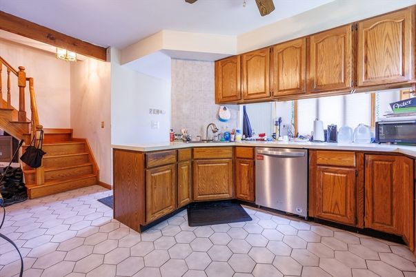 Interior, Kitchen, Stainless Steel Appliances