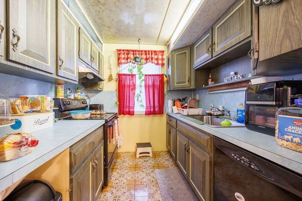 Interior, Kitchen