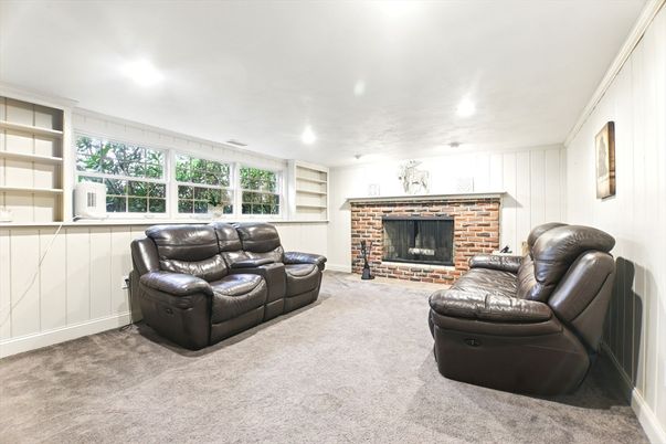 Fireplace, Interior, Living room, Recessed Lighting