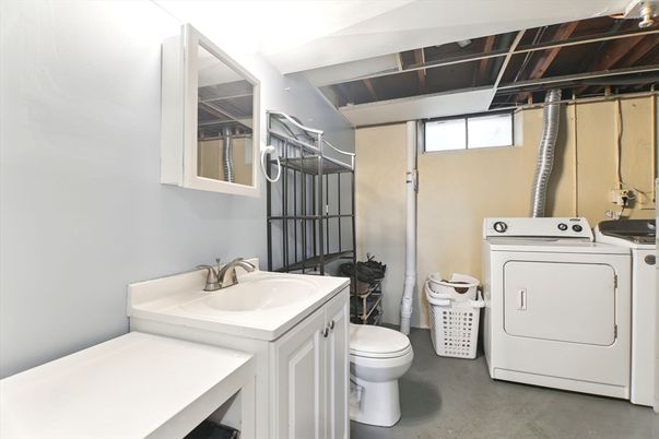 Bathroom, Interior, Utility Closets, Washer