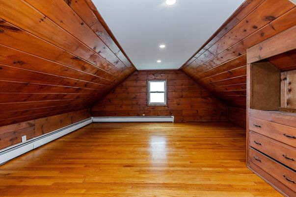 Empty room, Interior, Recessed Lighting, Wooden Ceilings, Wood Texture Flooring, Wooden Walls