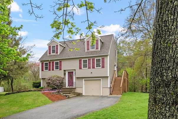 Attached, Backyard, Exterior, Facade, Cape Cod