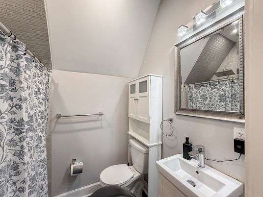 Bathroom, Interior