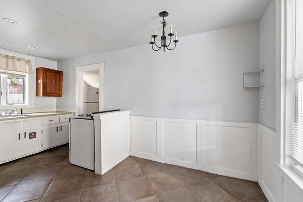 Chandelier, Interior, Kitchen, Recessed Lighting