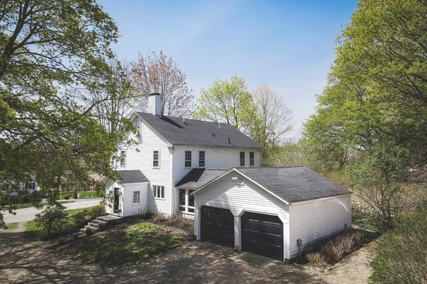 Backyard, Detached Garage, Exterior