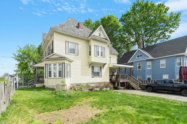Backyard, Exterior, Facade, Queen Anne Victorian