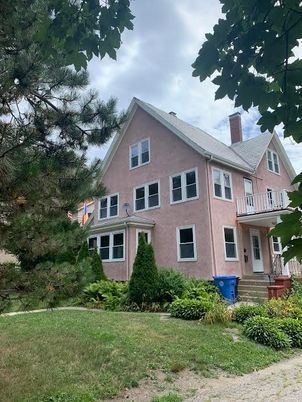 Backyard, Exterior, Facade, Queen Anne Victorian