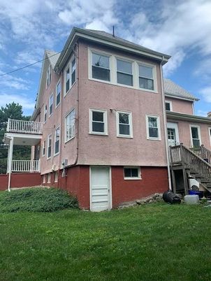 Exterior, Facade, Brick Facade, Rowhouse
