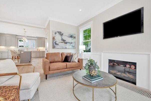 Dining room, Interior, Kitchen, Living room, Pendant Lights, Recessed Lighting, Wood Texture Flooring