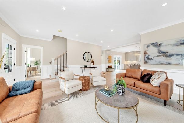 Dining room, Interior, Living room, Pendant Lights, Recessed Lighting, Wood Texture Flooring