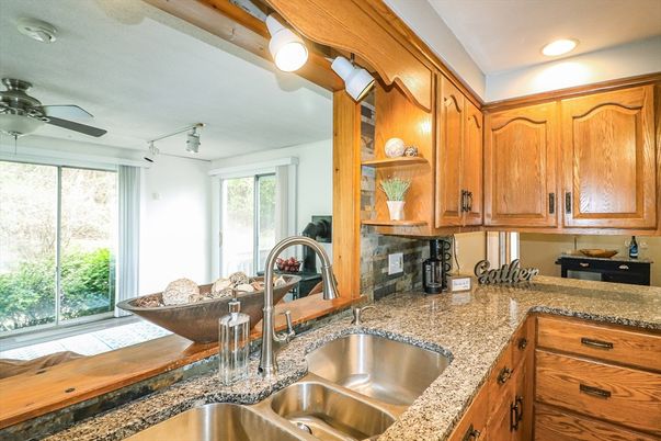 Interior, Kitchen, Recessed Lighting