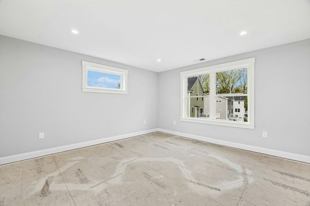 Empty room, Interior, Recessed Lighting